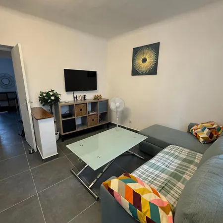 La Parenthese Cassidaine 3*